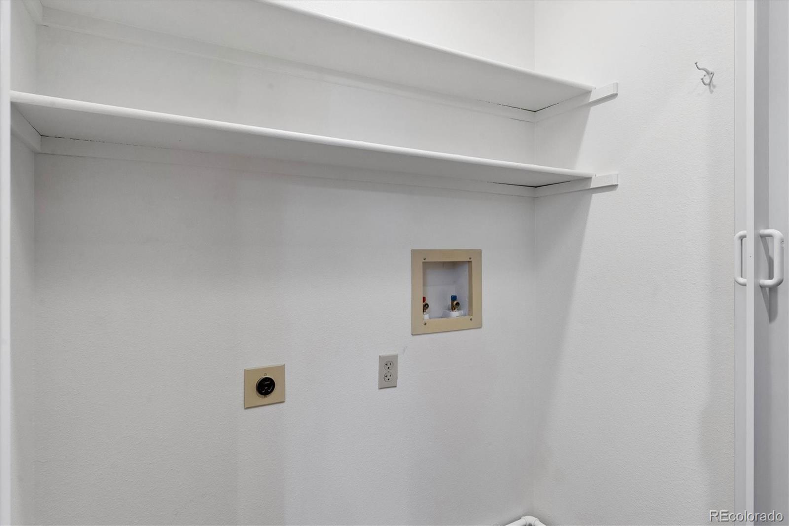 MLS Image #9 for 2763 w long drive b,littleton, Colorado