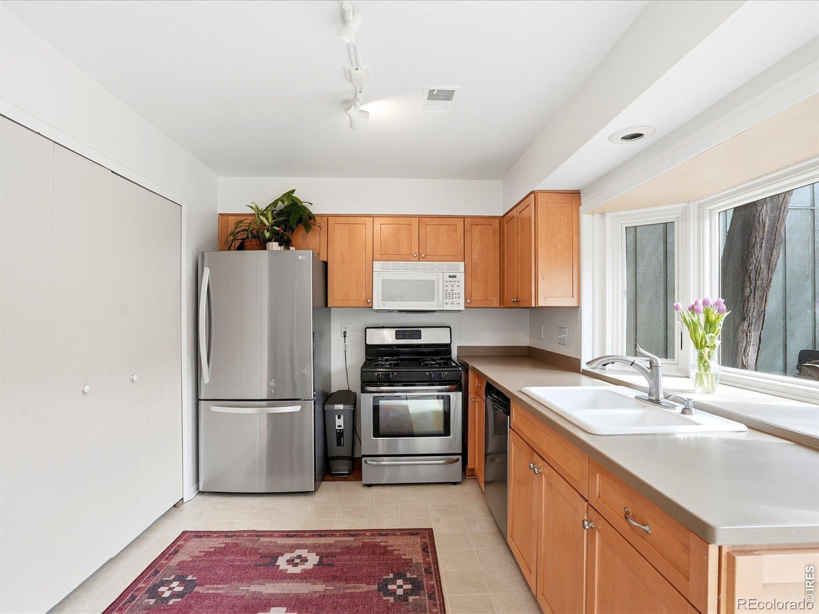 MLS Image #12 for 90  benthaven place,boulder, Colorado