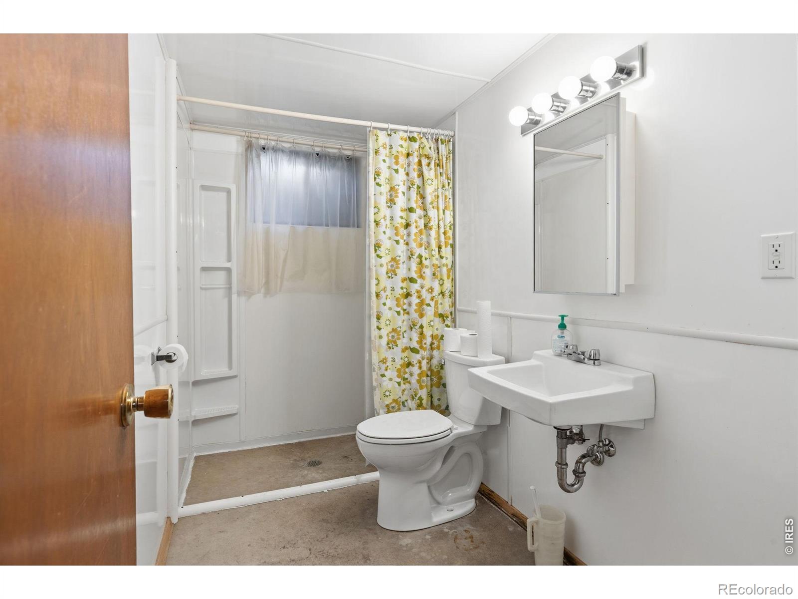 MLS Image #31 for 1041  montview road,fort collins, Colorado