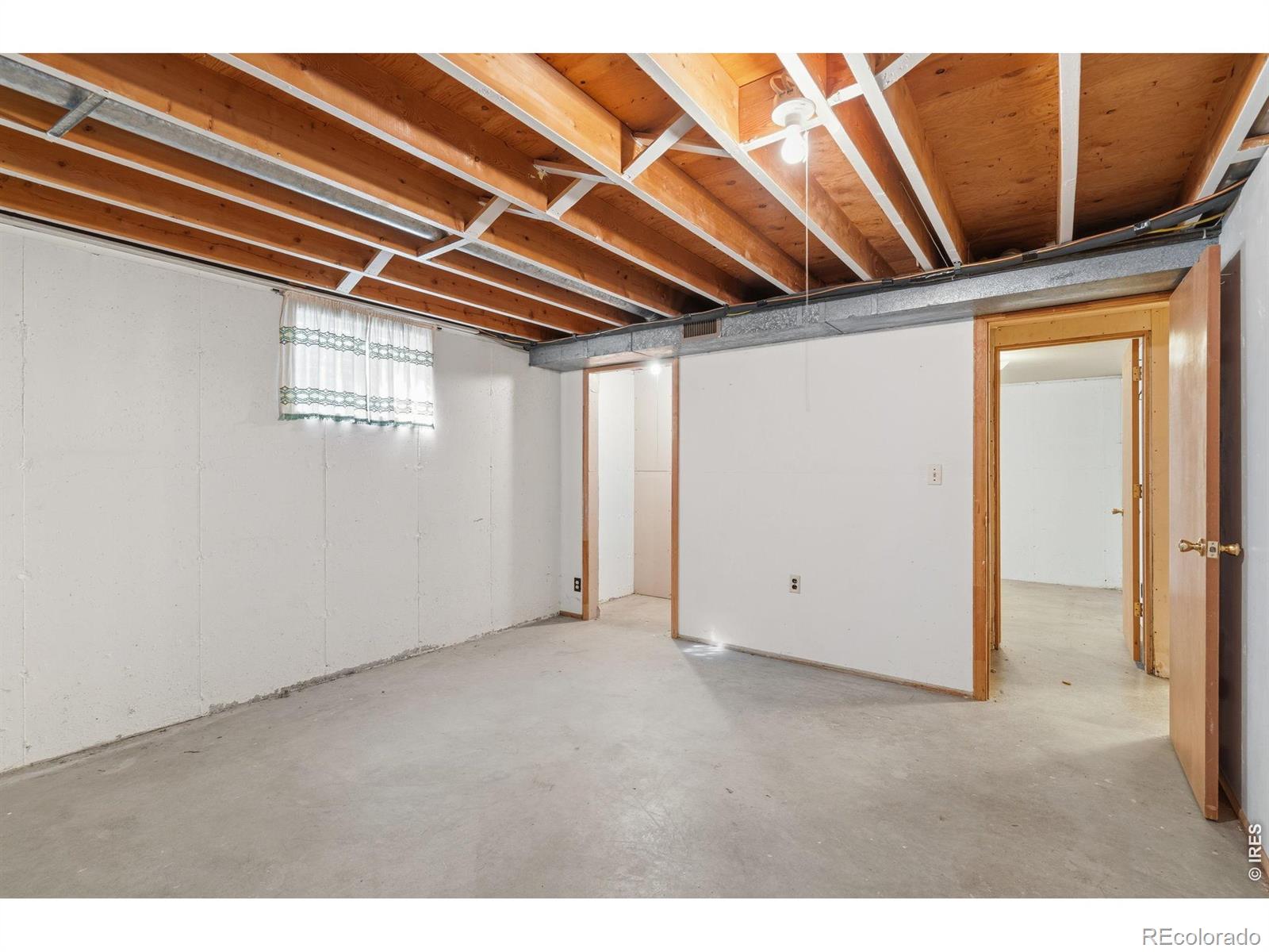 MLS Image #35 for 1041  montview road,fort collins, Colorado