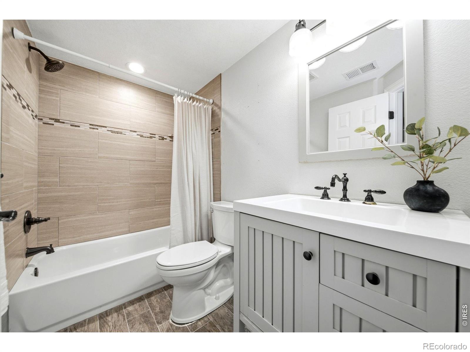 MLS Image #44 for 1230  live oak court,fort collins, Colorado