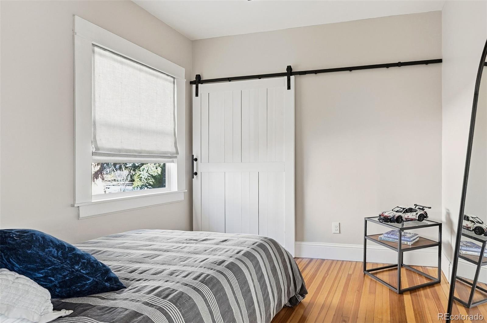 MLS Image #21 for 2065  holly street,denver, Colorado
