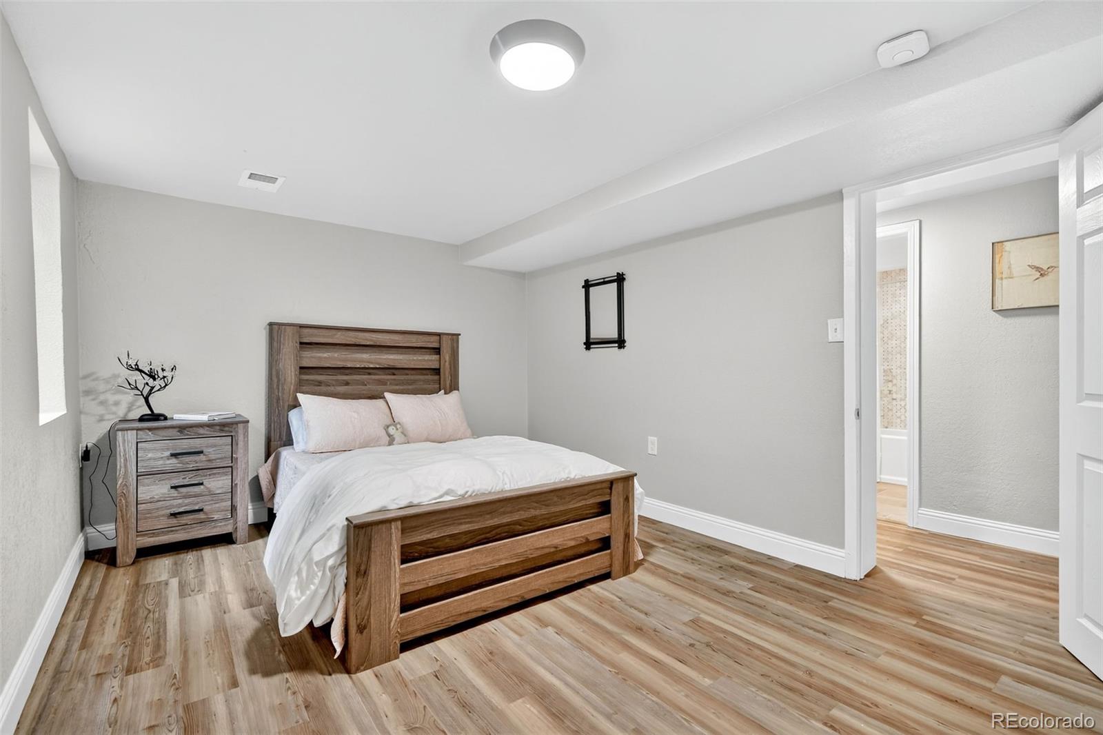 MLS Image #32 for 2065  holly street,denver, Colorado