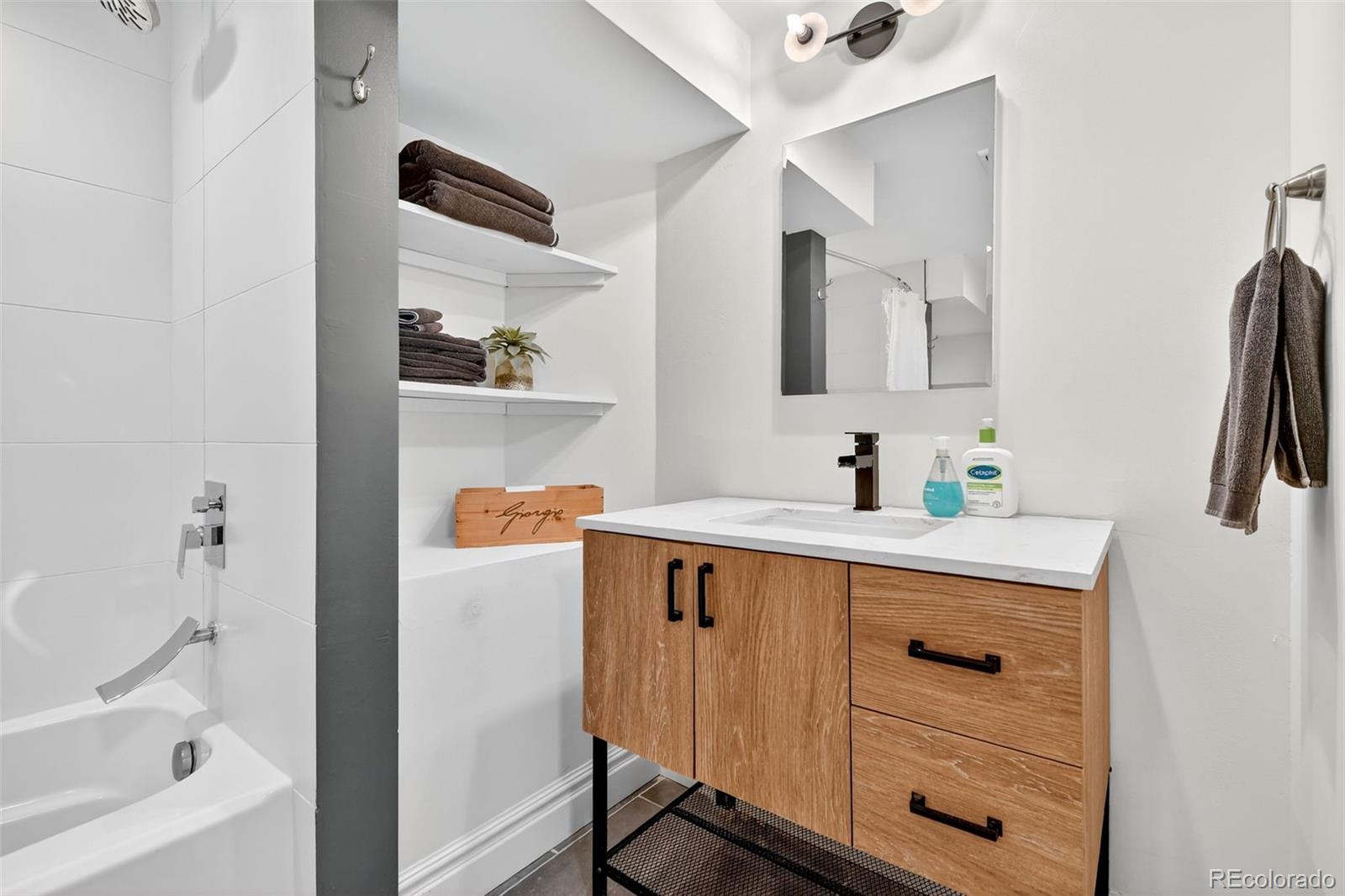 MLS Image #33 for 2065  holly street,denver, Colorado