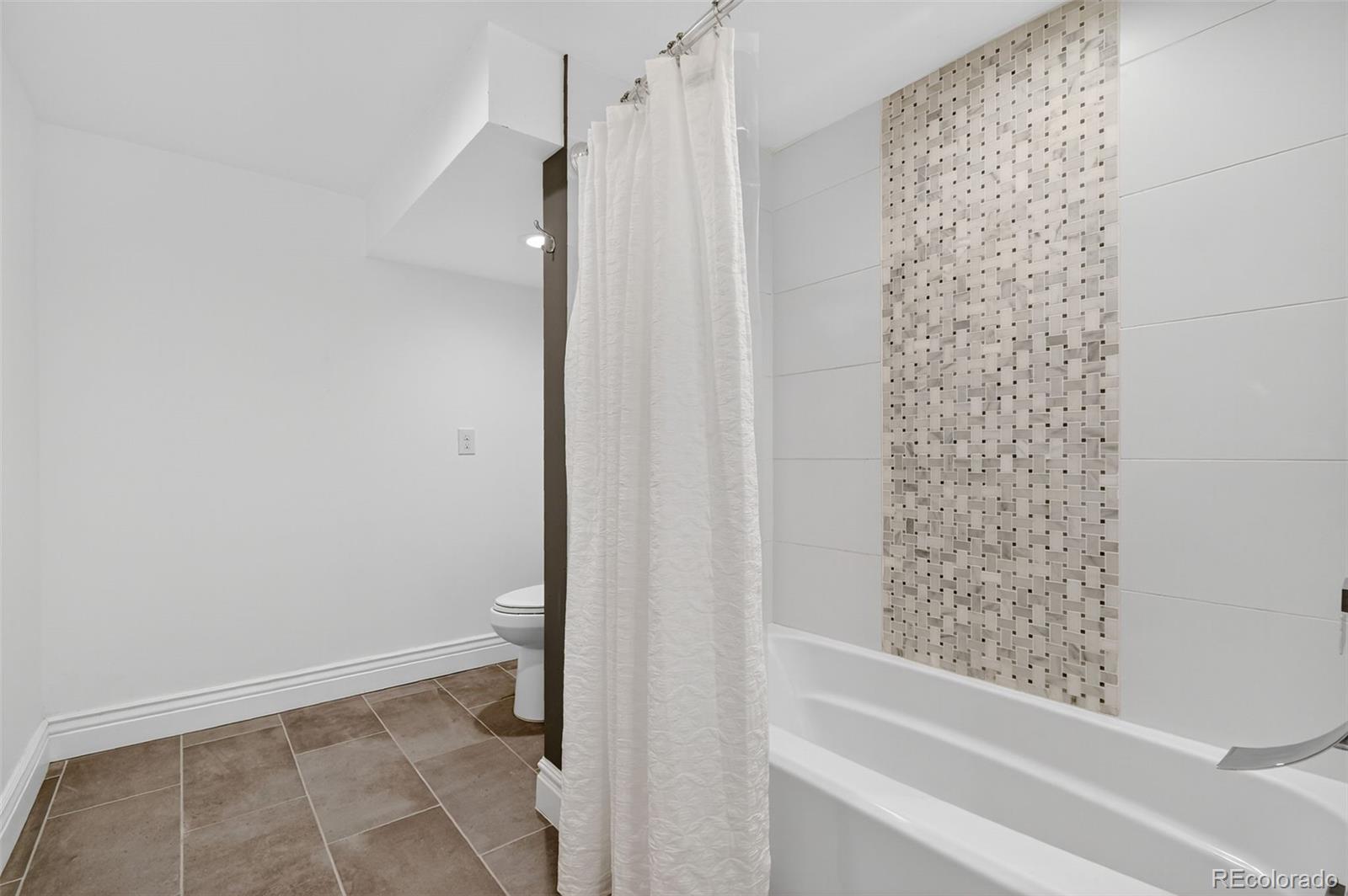 MLS Image #35 for 2065  holly street,denver, Colorado