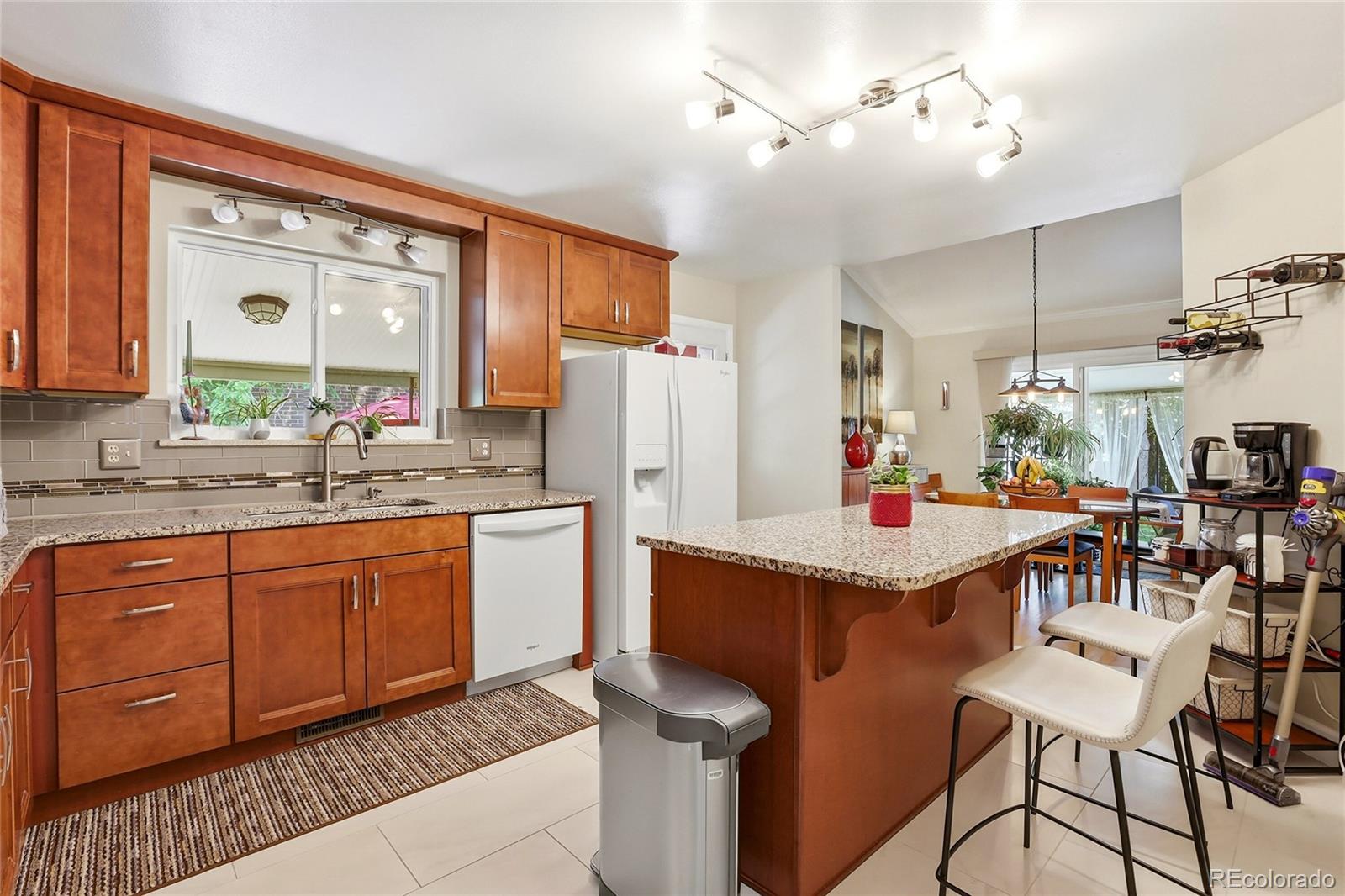 MLS Image #11 for 12946 e 2nd avenue,aurora, Colorado