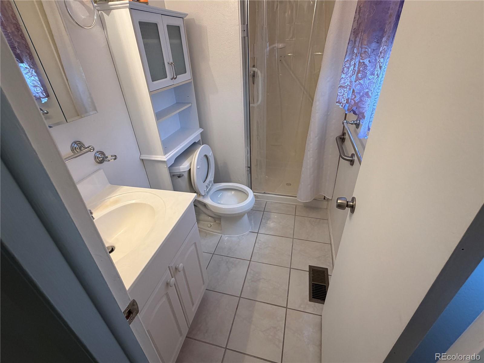 MLS Image #13 for 9984 w maryland drive,lakewood, Colorado