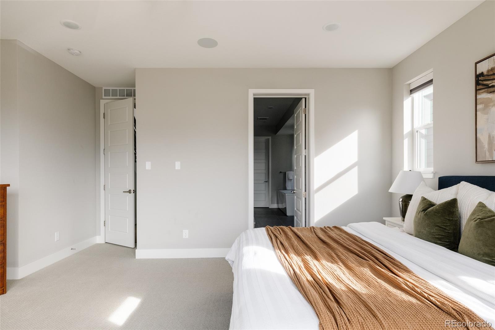 MLS Image #15 for 6358  elmira court,denver, Colorado