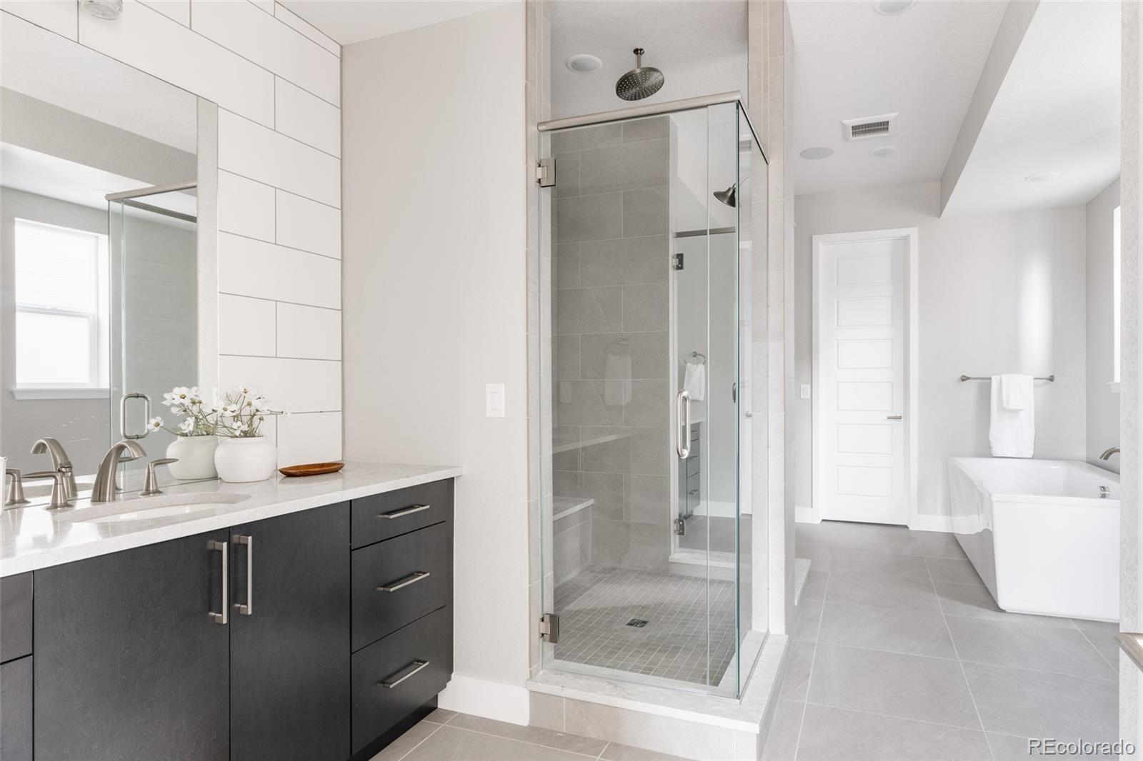 MLS Image #16 for 6358  elmira court,denver, Colorado