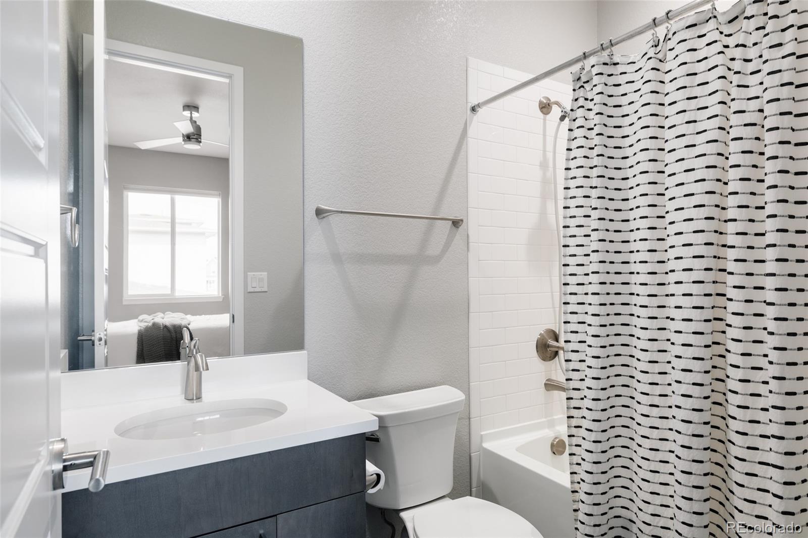 MLS Image #20 for 6358  elmira court,denver, Colorado