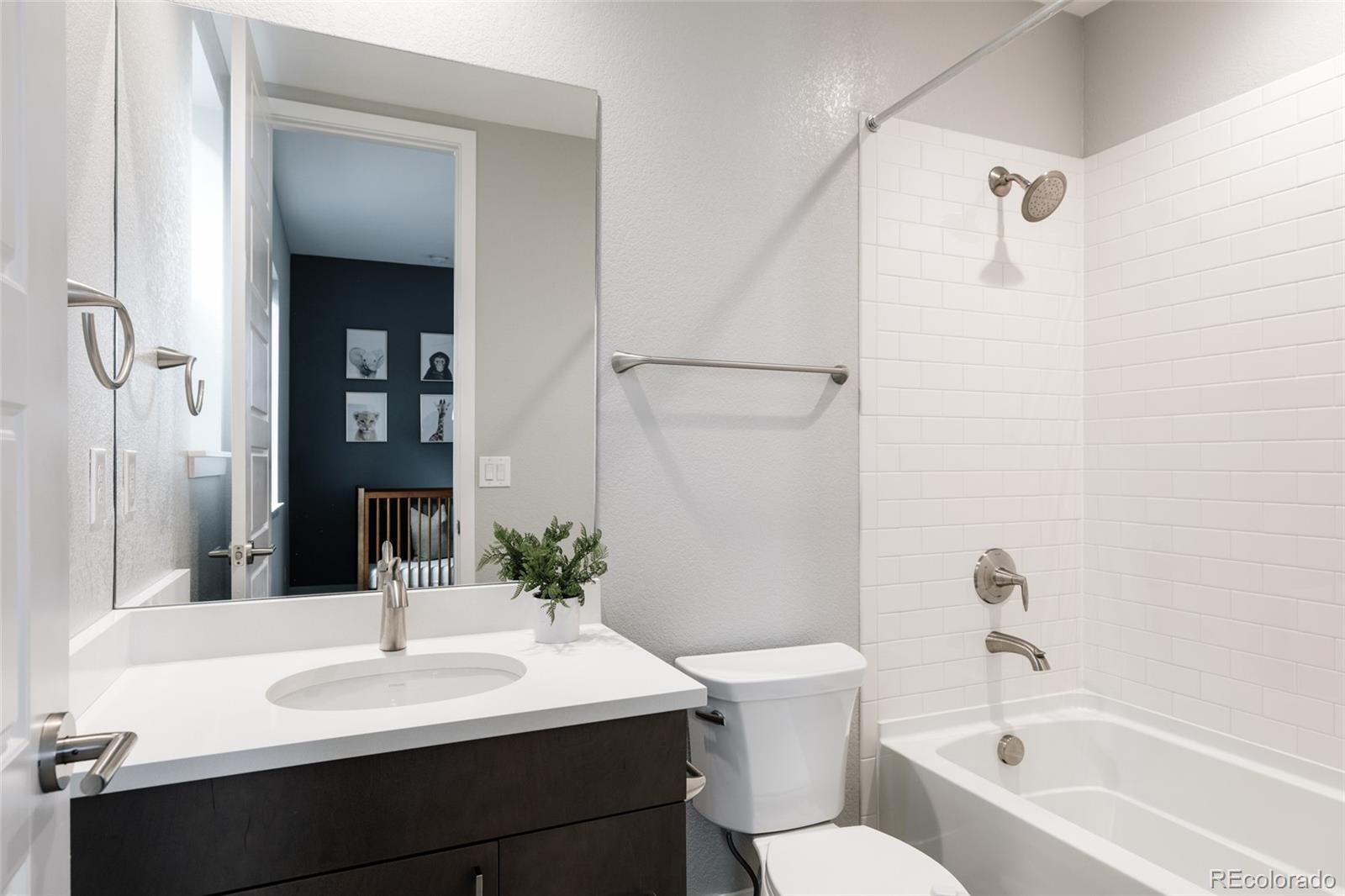 MLS Image #22 for 6358  elmira court,denver, Colorado