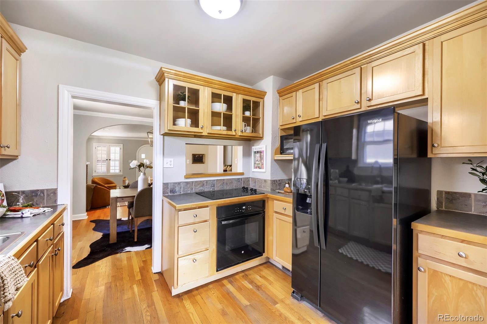 MLS Image #7 for 205 n washington street,denver, Colorado