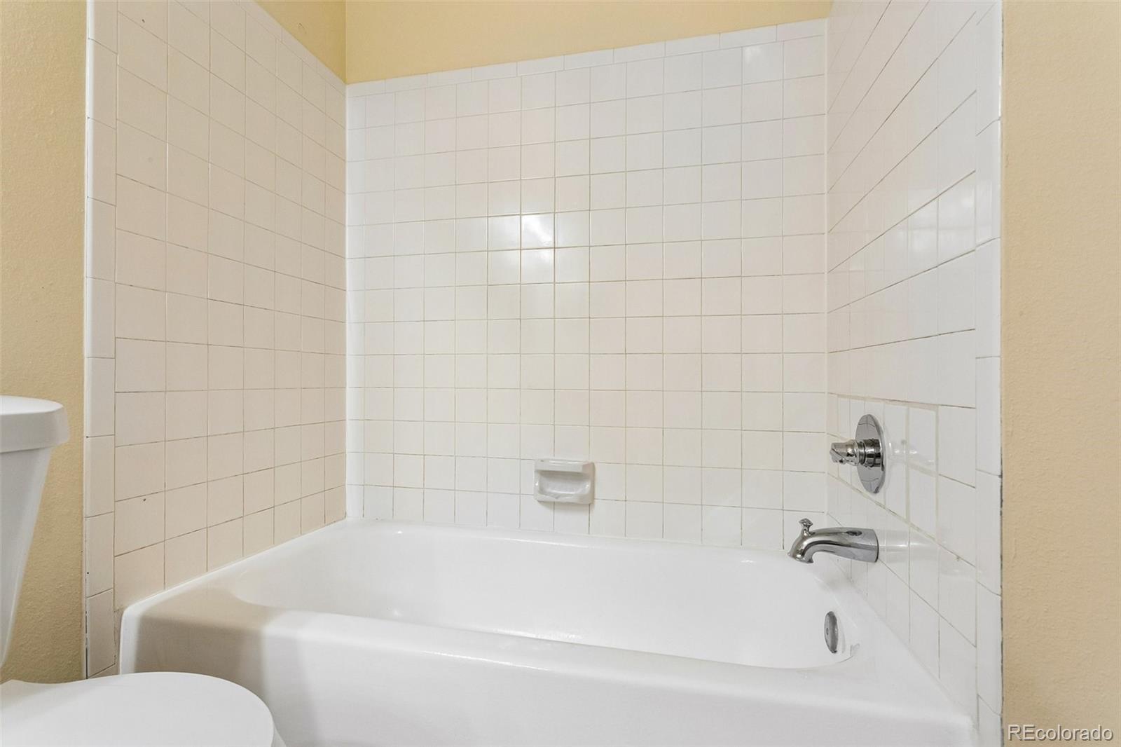 MLS Image #18 for 7474 e arkansas avenue,denver, Colorado