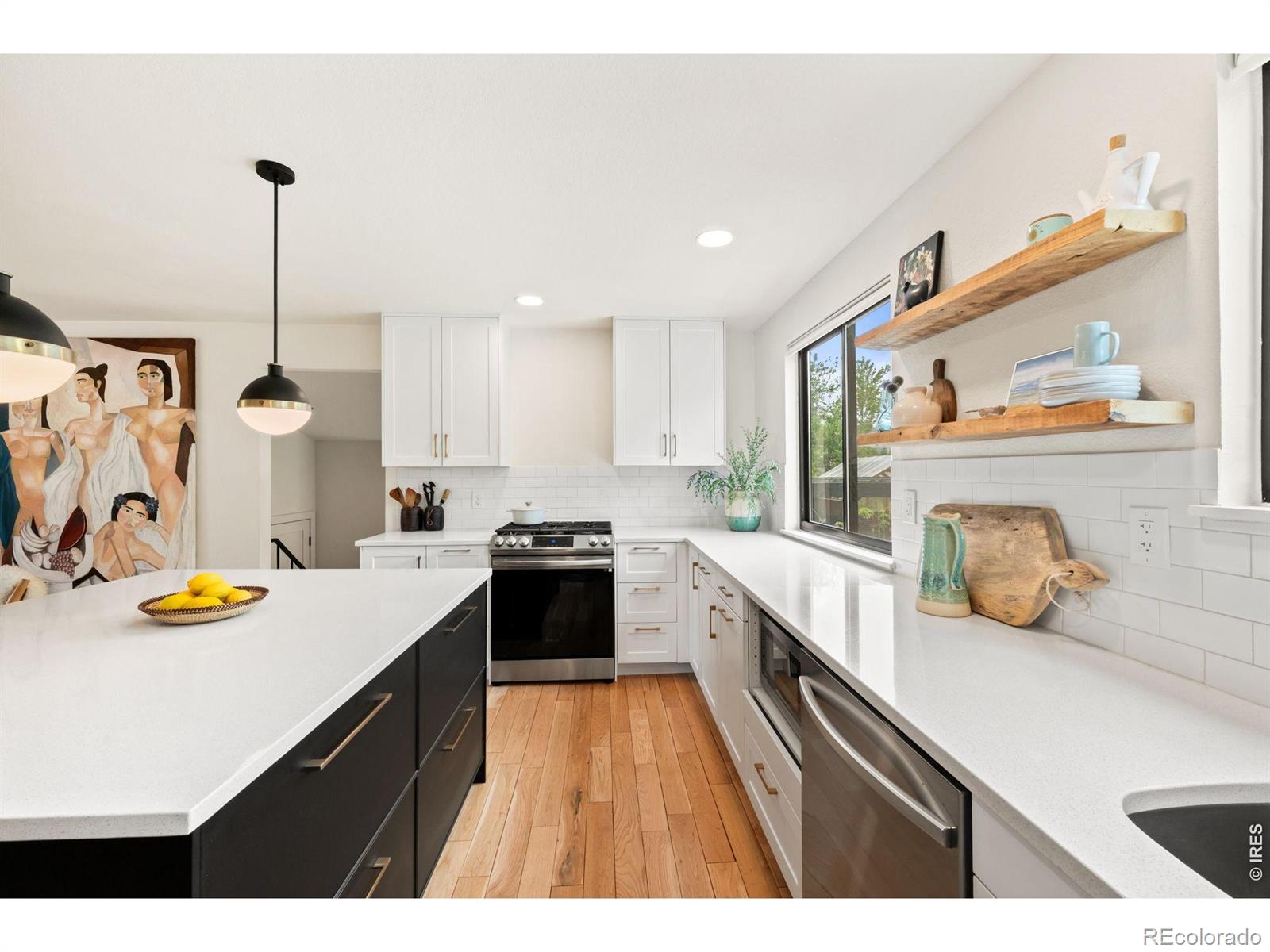 MLS Image #7 for 202  short place,louisville, Colorado