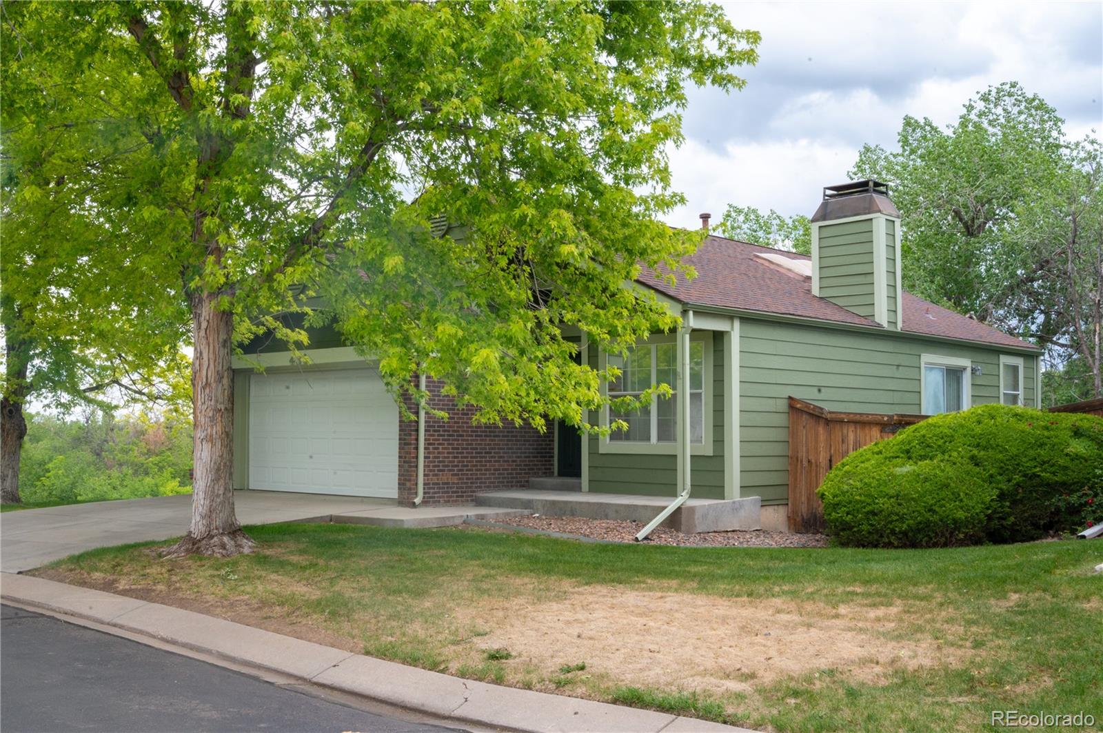 MLS Image #1 for 439 w jamison circle,littleton, Colorado