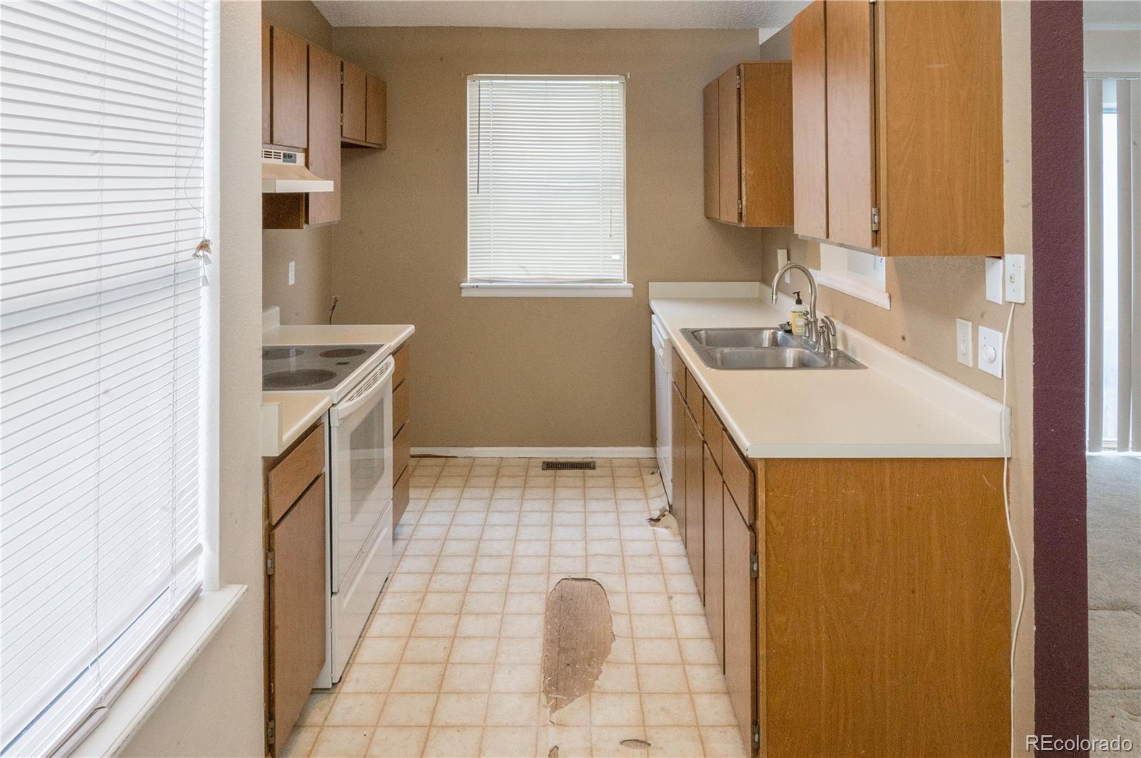 MLS Image #8 for 439 w jamison circle,littleton, Colorado