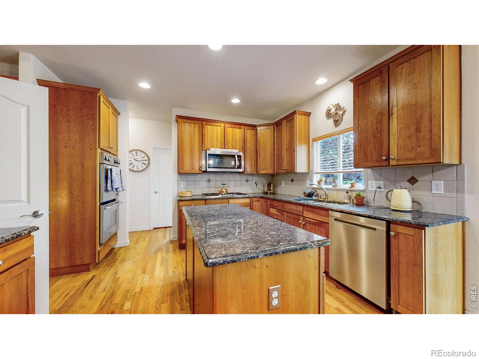 MLS Image #10 for 4832  lucille court,loveland, Colorado