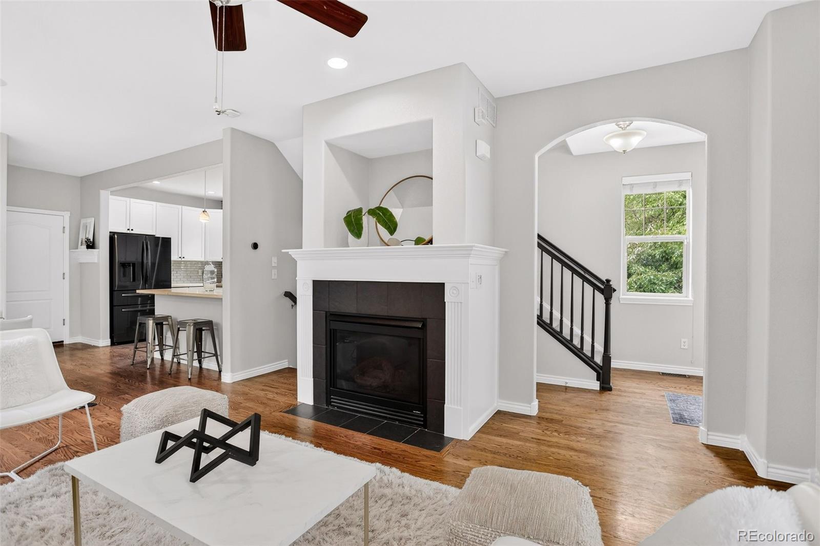 MLS Image #5 for 10580 e 28th place,denver, Colorado