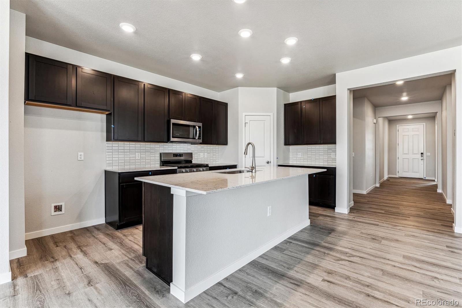 MLS Image #10 for 178  colorado river avenue,brighton, Colorado