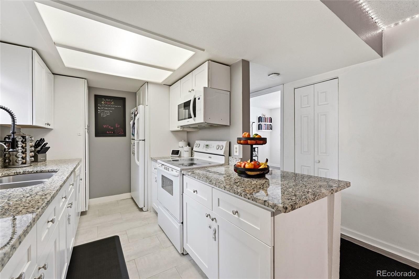 MLS Image #6 for 4681 s decatur street,englewood, Colorado