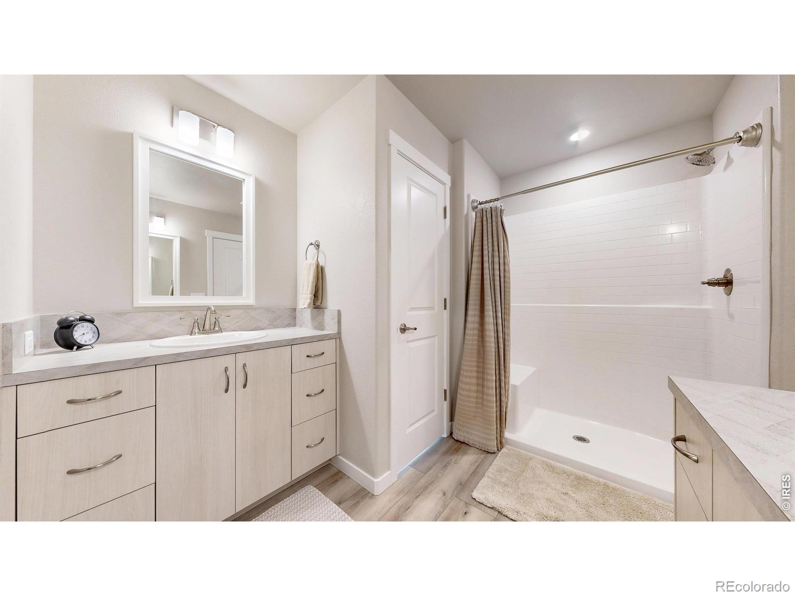 MLS Image #17 for 228 e 4th street,berthoud, Colorado