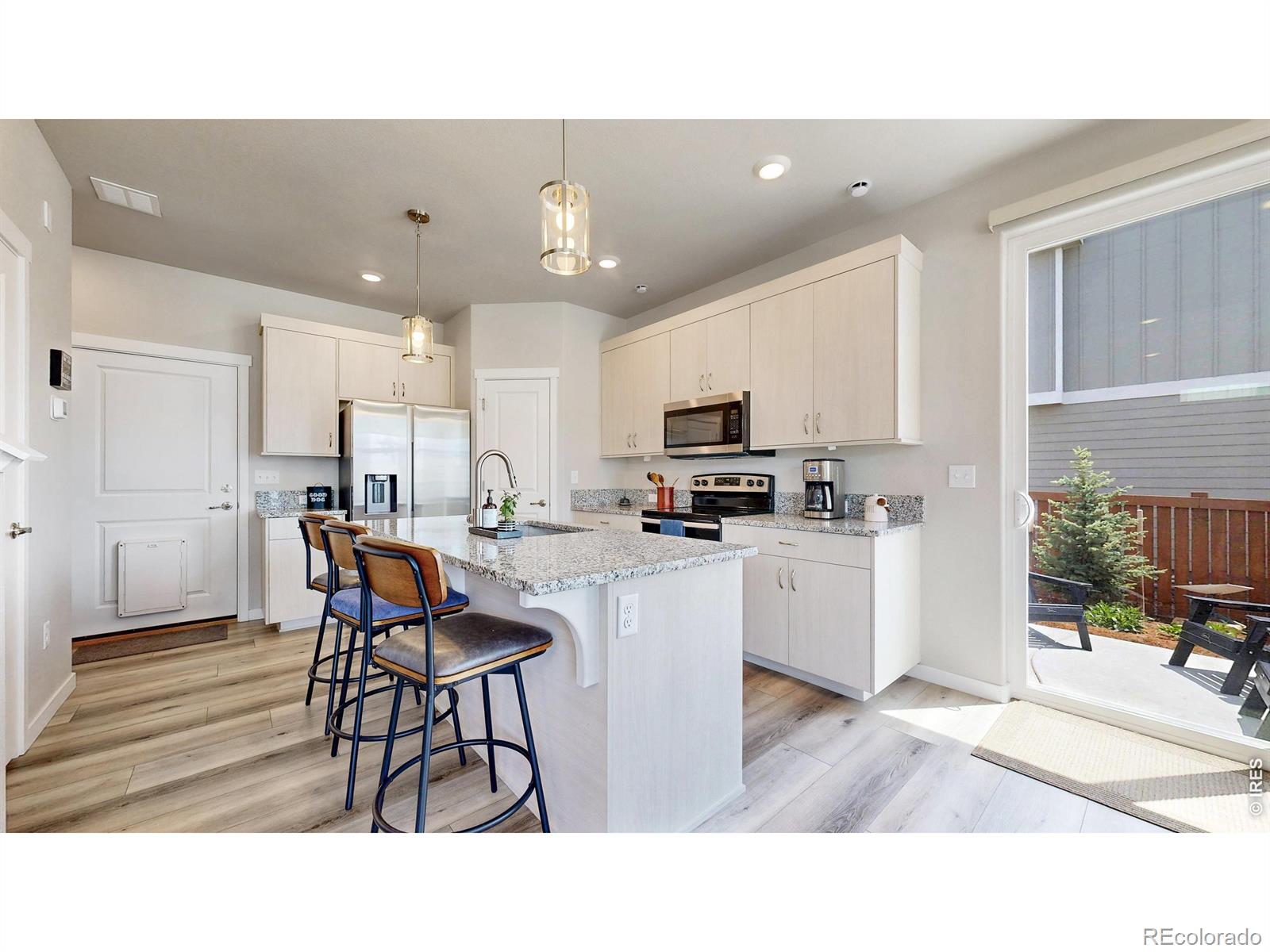 MLS Image #9 for 228 e 4th street,berthoud, Colorado