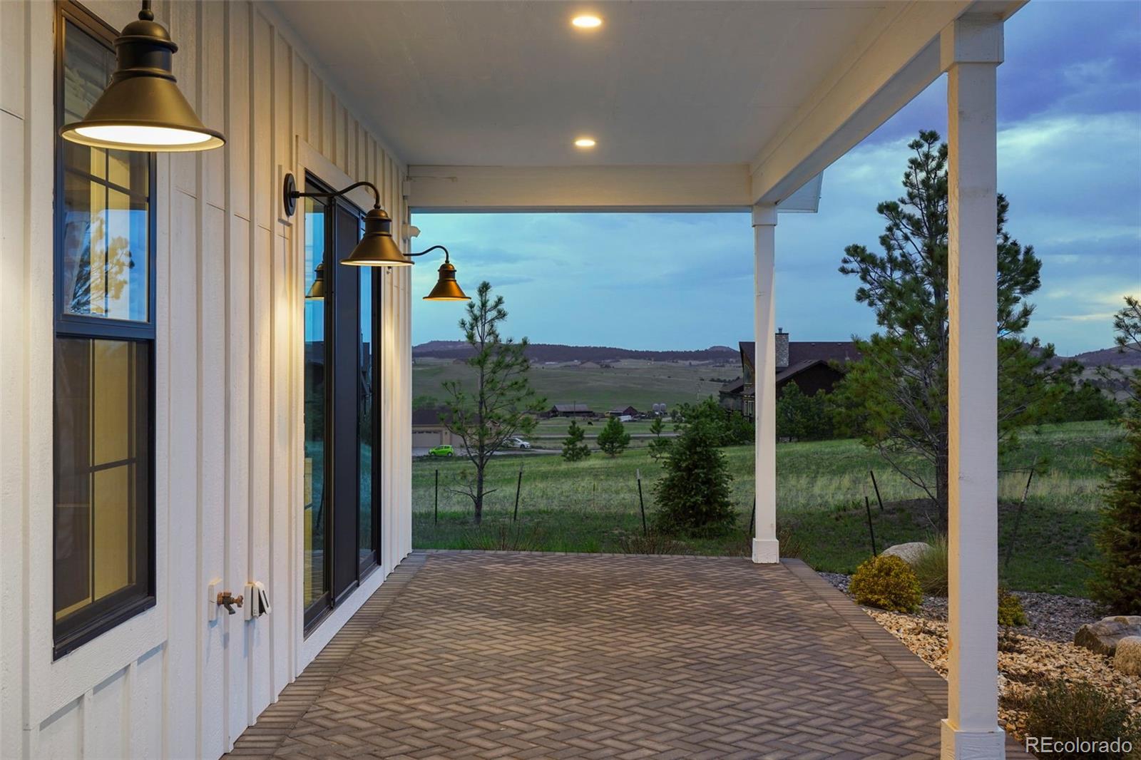 MLS Image #2 for 19720  glen shadows drive,colorado springs, Colorado