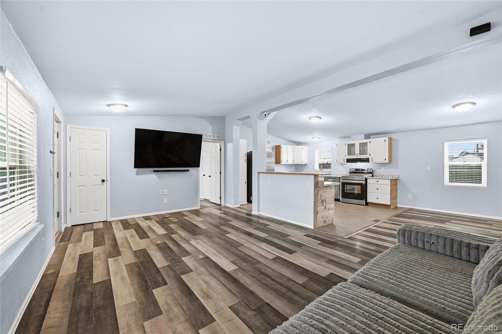 MLS Image #5 for 23742  clear spring lane,colorado springs, Colorado