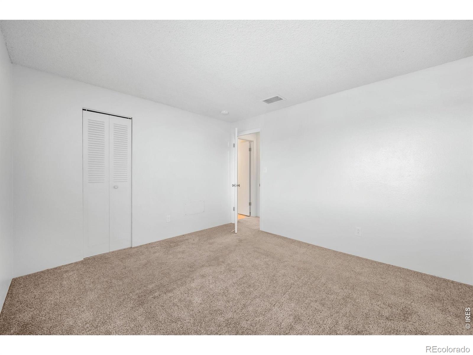 MLS Image #11 for 1705  heatheridge road,fort collins, Colorado
