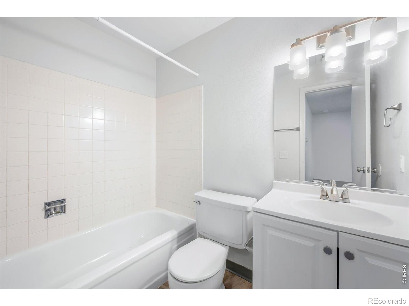 MLS Image #9 for 1705  heatheridge road,fort collins, Colorado