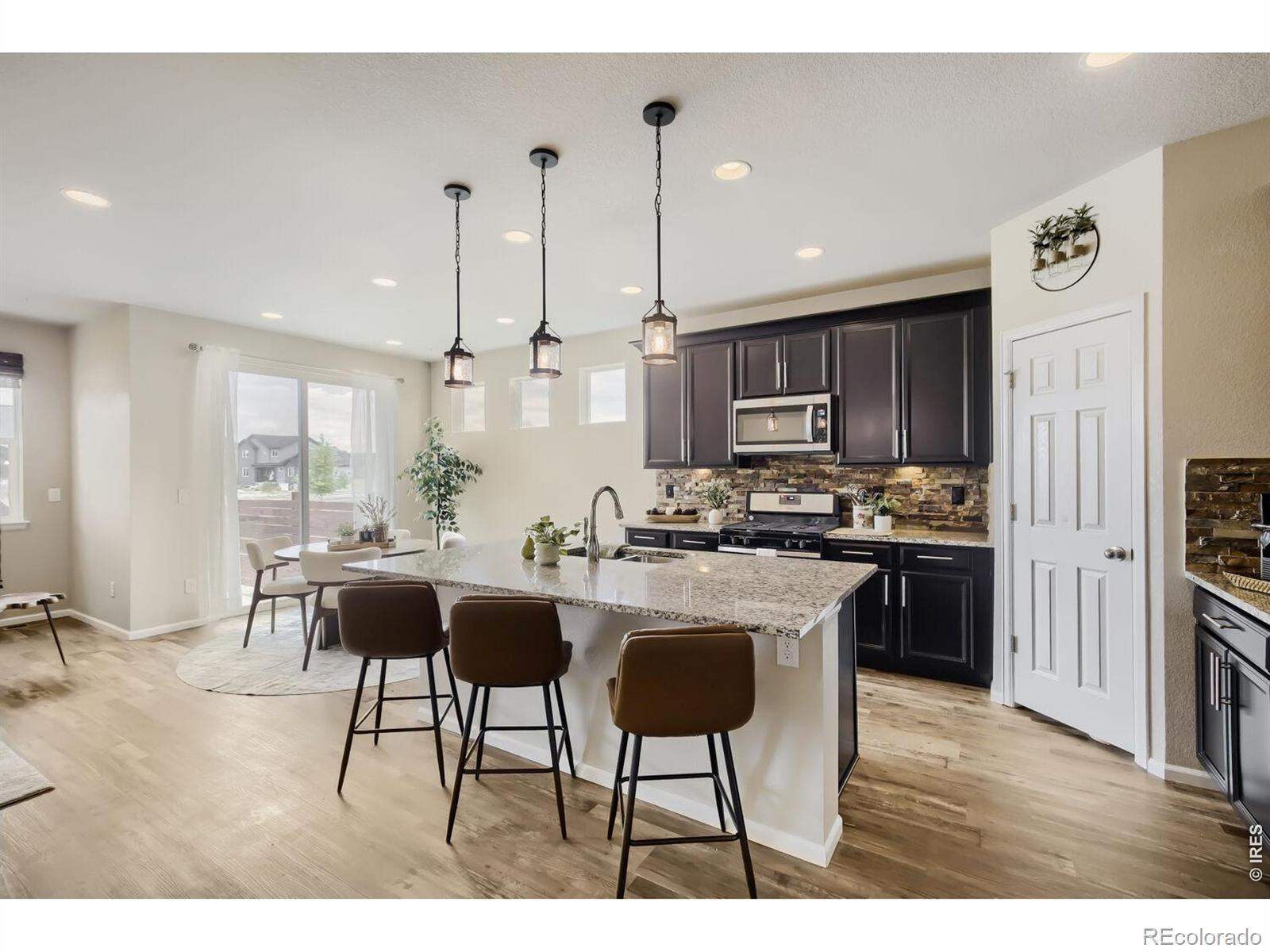 MLS Image #5 for 5107  odessa lake street,timnath, Colorado