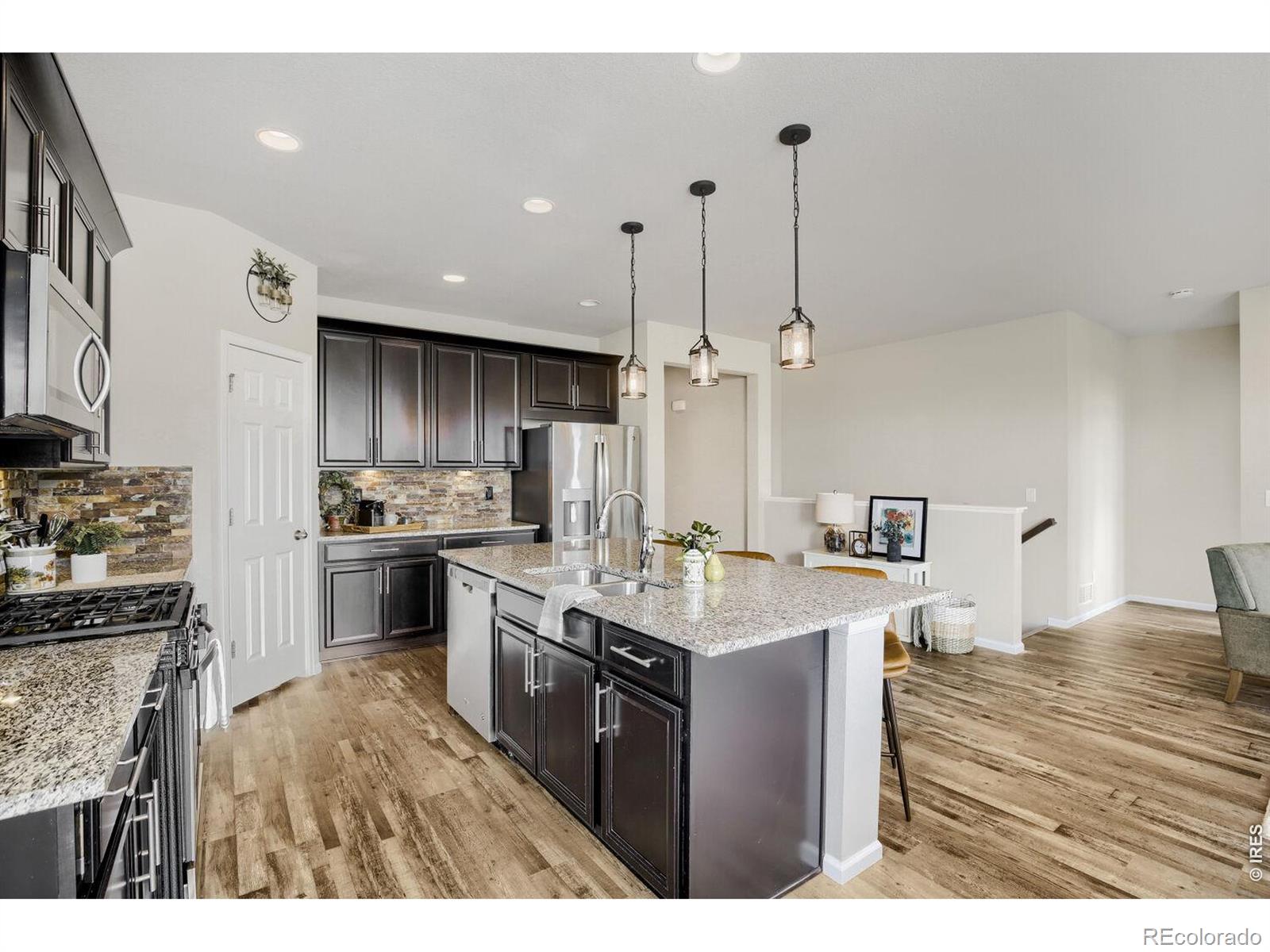 MLS Image #6 for 5107  odessa lake street,timnath, Colorado