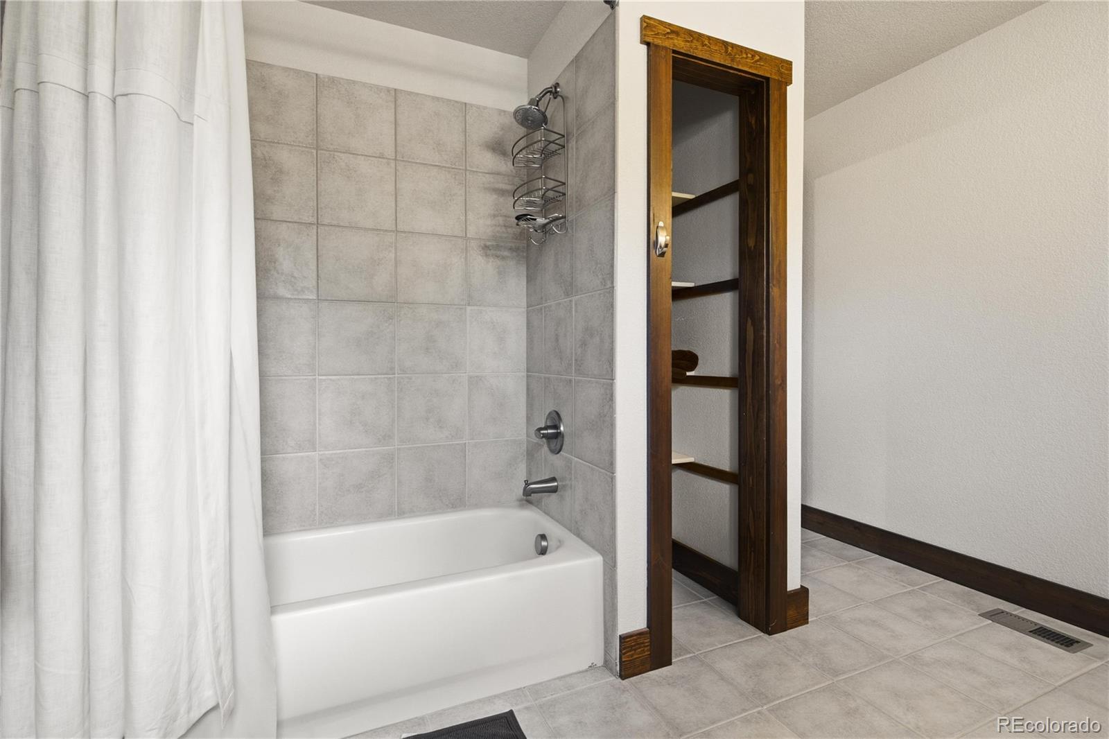 MLS Image #19 for 903  county road 830 ,fraser, Colorado