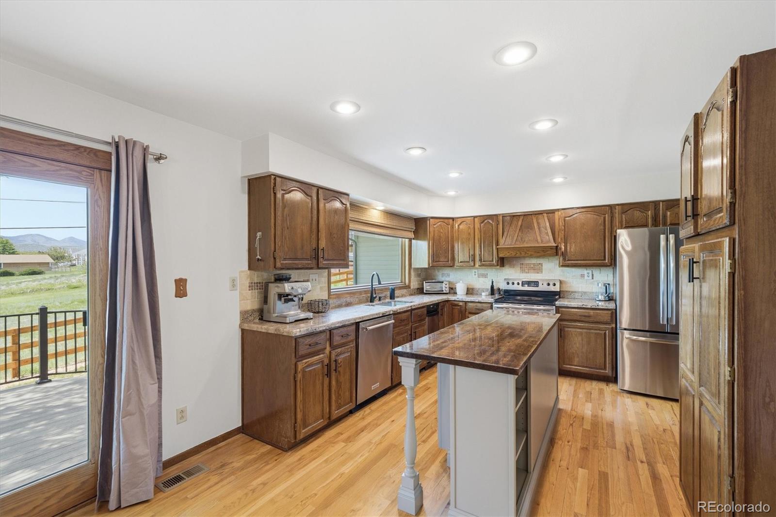 MLS Image #11 for 7731 s estes street,littleton, Colorado