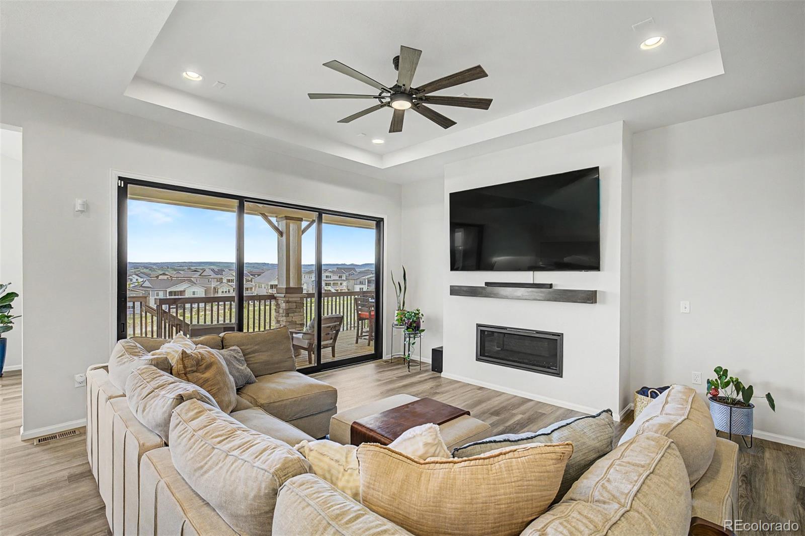 MLS Image #11 for 8836  snake river street,littleton, Colorado