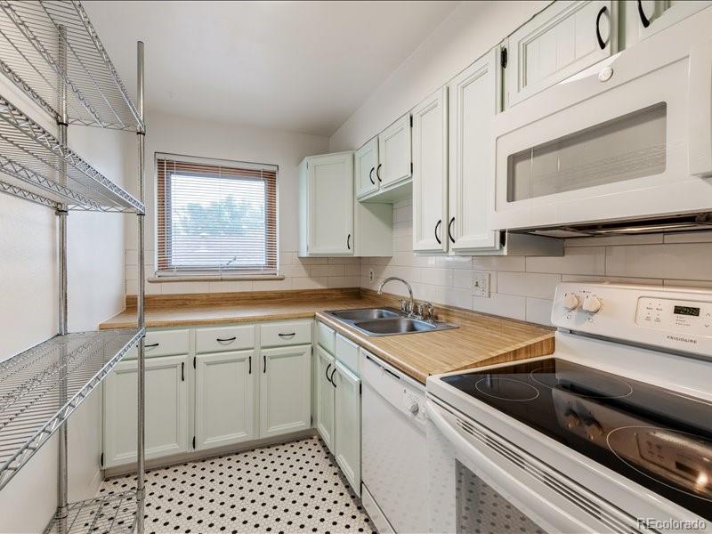MLS Image #10 for 2047 s milwaukee street 3,denver, Colorado