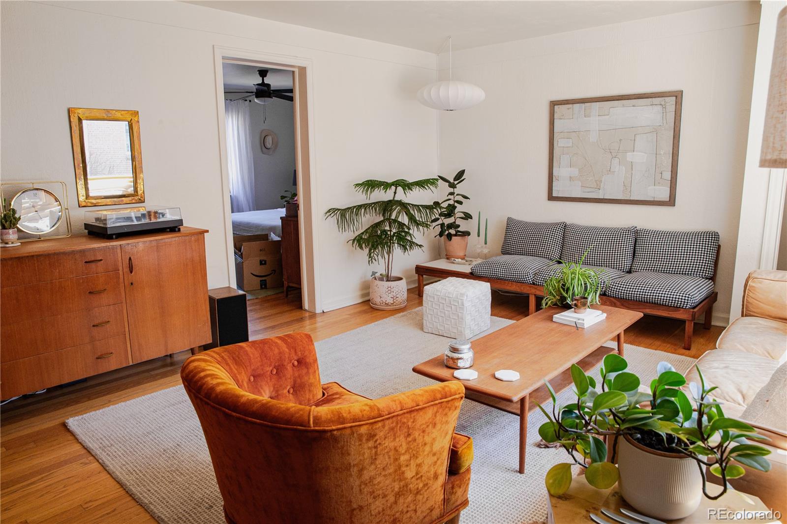 MLS Image #4 for 2047 s milwaukee street 3,denver, Colorado