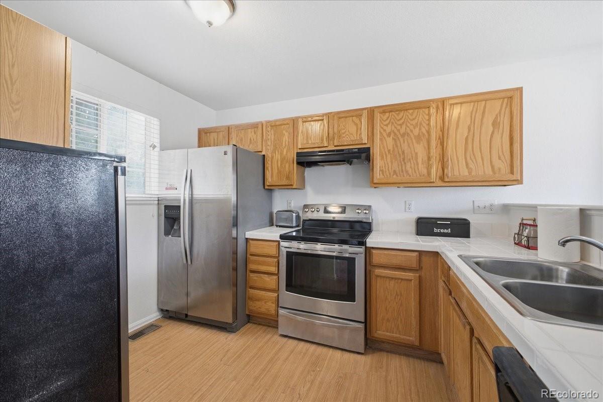 MLS Image #2 for 14363 e 47th drive,denver, Colorado