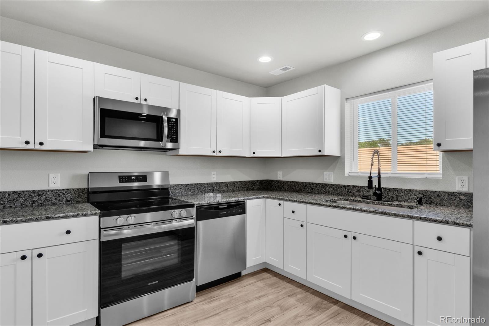 MLS Image #9 for 1130  elm street,pueblo, Colorado
