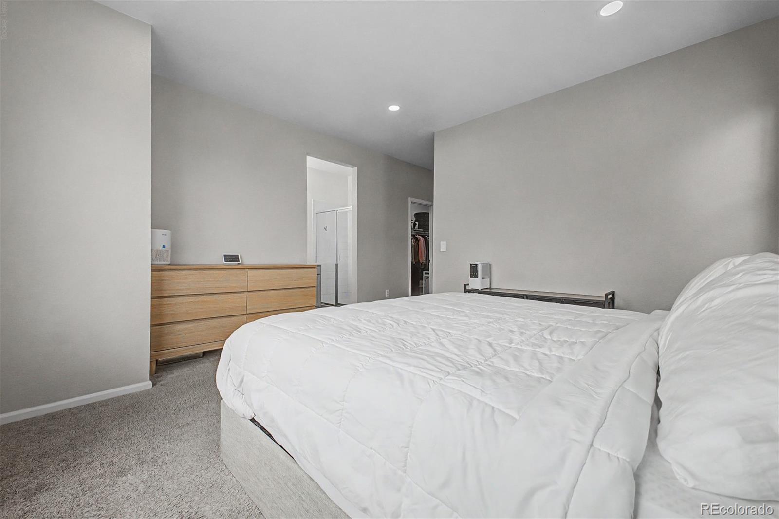 MLS Image #15 for 23543 e 5th drive ,aurora, Colorado
