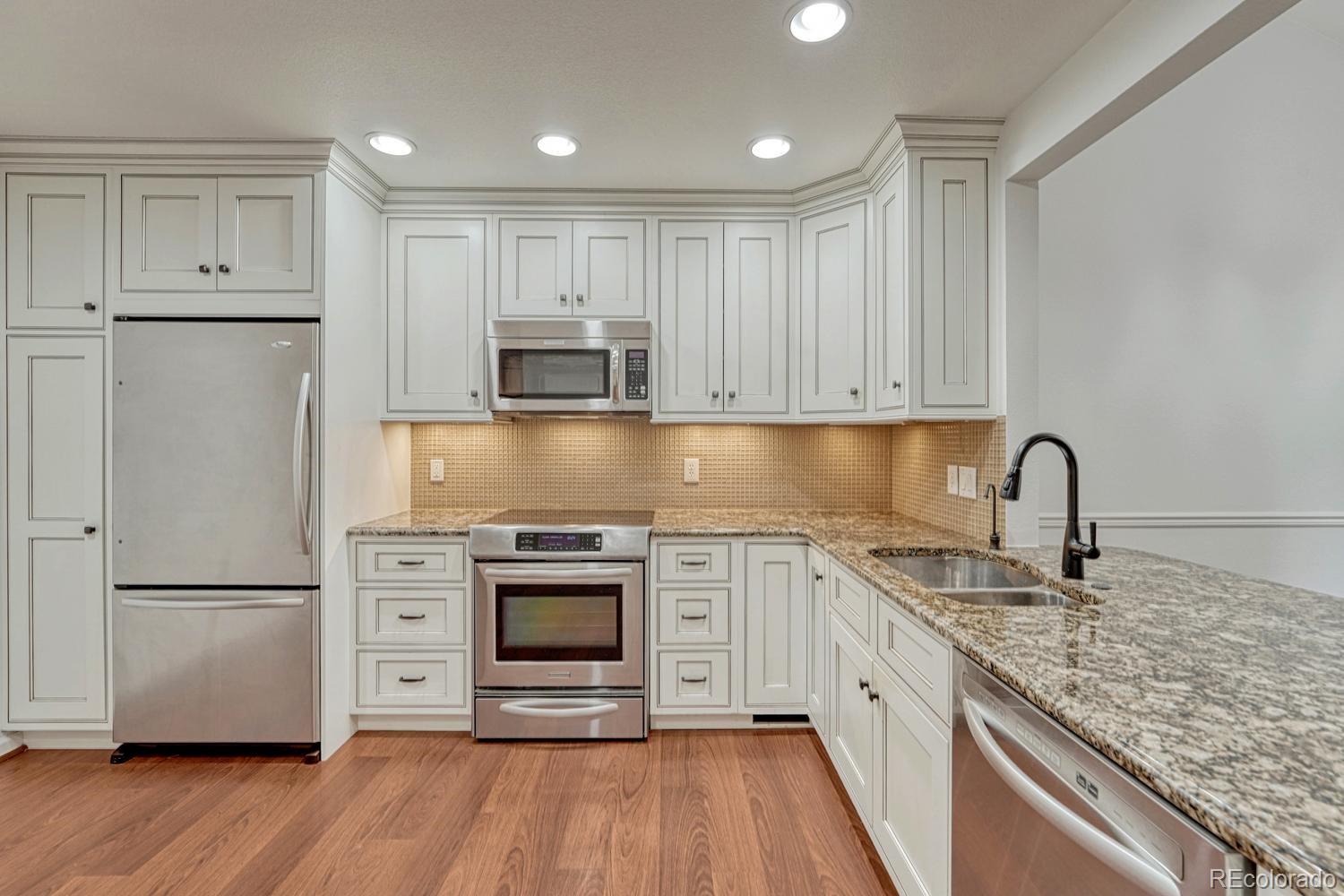 MLS Image #9 for 5921 s datura court,littleton, Colorado