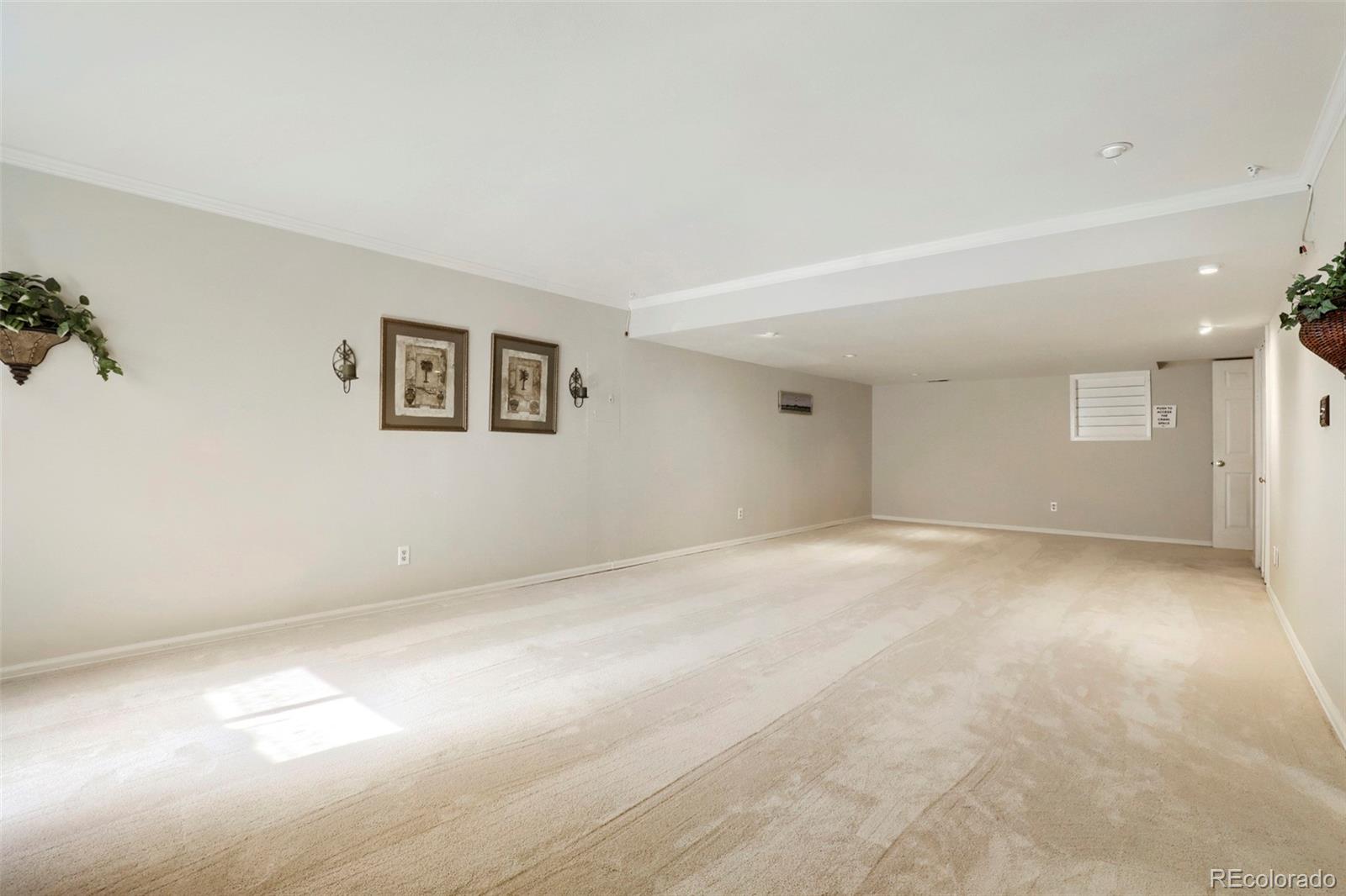 MLS Image #19 for 10000 e yale avenue,denver, Colorado