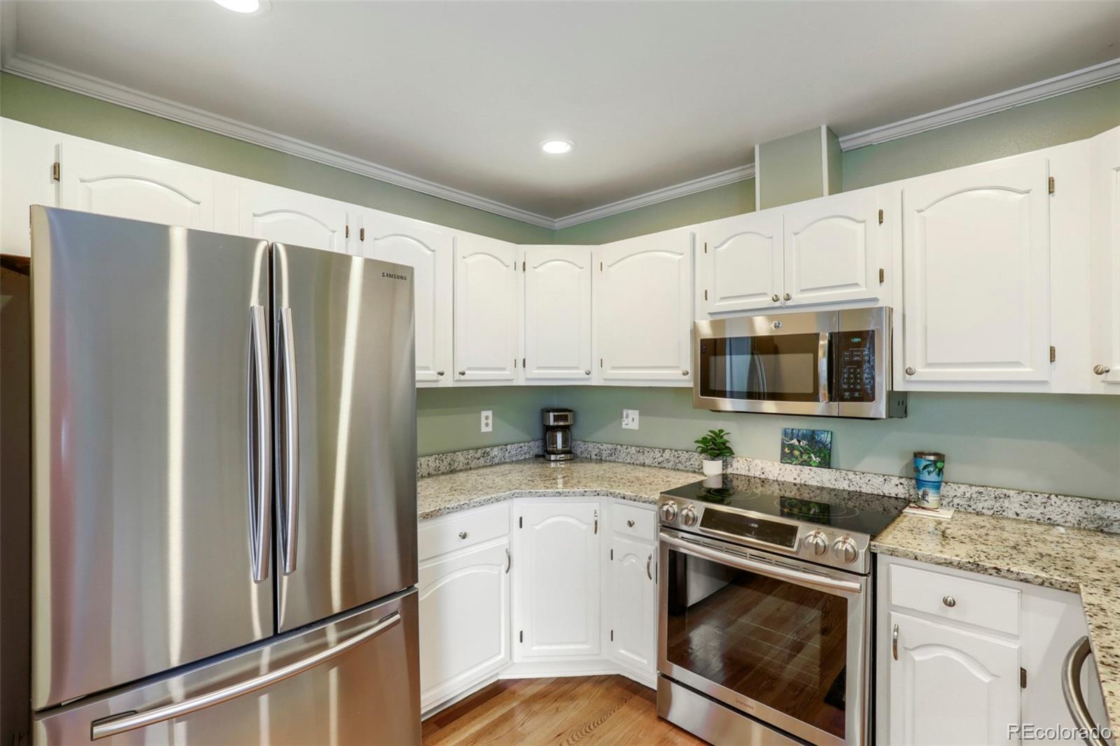 MLS Image #7 for 10000 e yale avenue,denver, Colorado