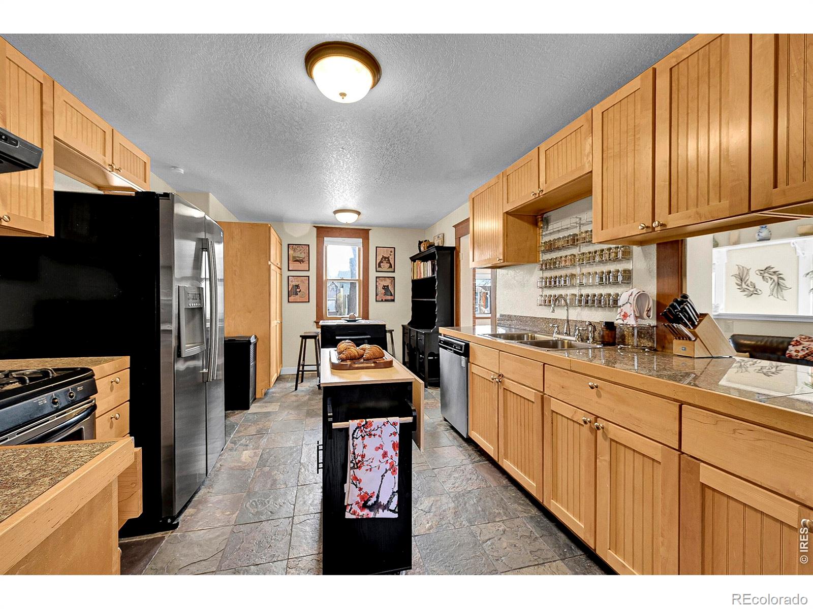 MLS Image #14 for 1401  3rd avenue,longmont, Colorado