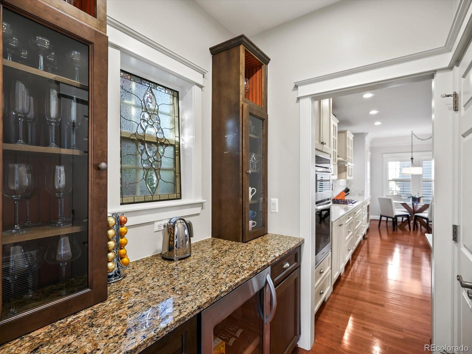 MLS Image #14 for 8151 e 33rd avenue,denver, Colorado