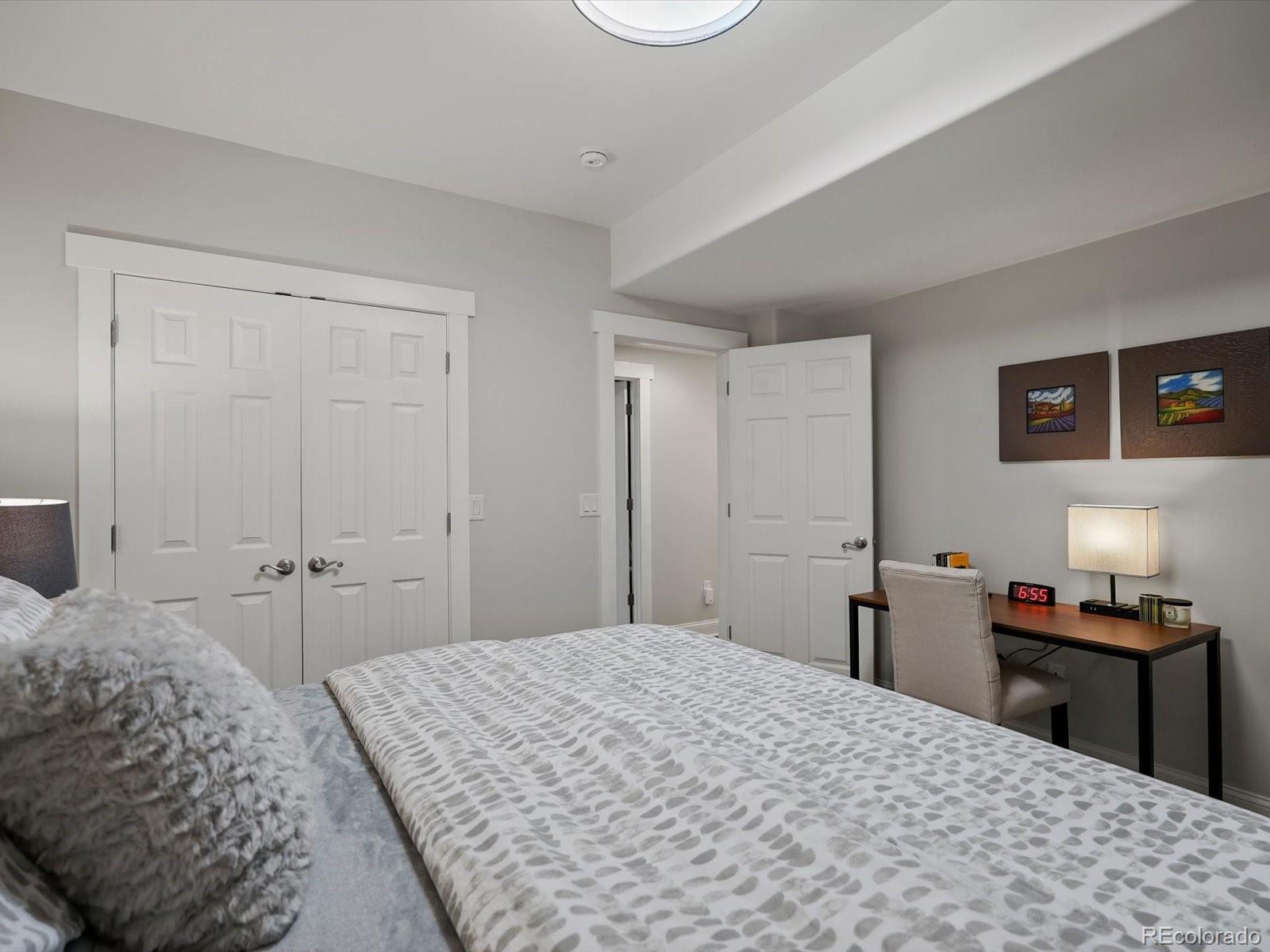 MLS Image #36 for 8151 e 33rd avenue,denver, Colorado