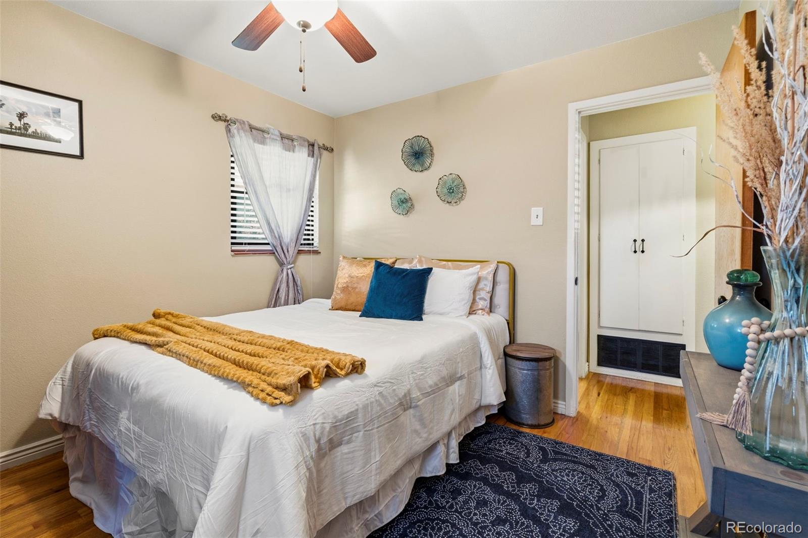 MLS Image #26 for 2242 s meade street,denver, Colorado