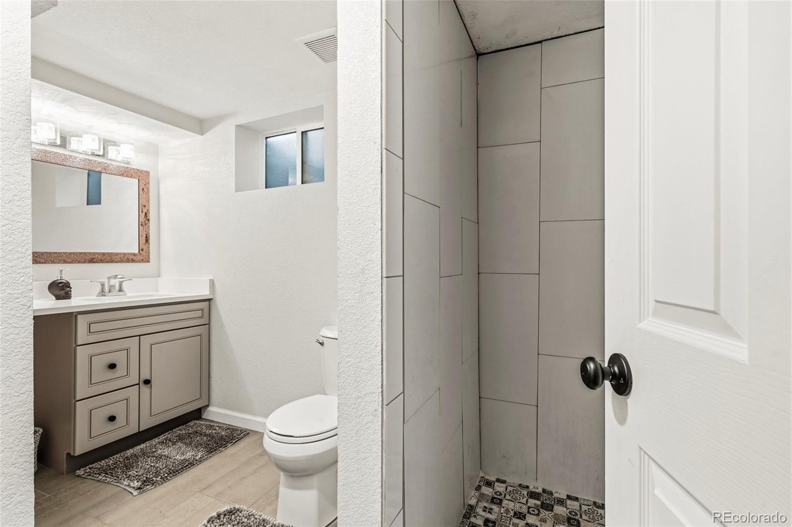 MLS Image #33 for 2242 s meade street,denver, Colorado