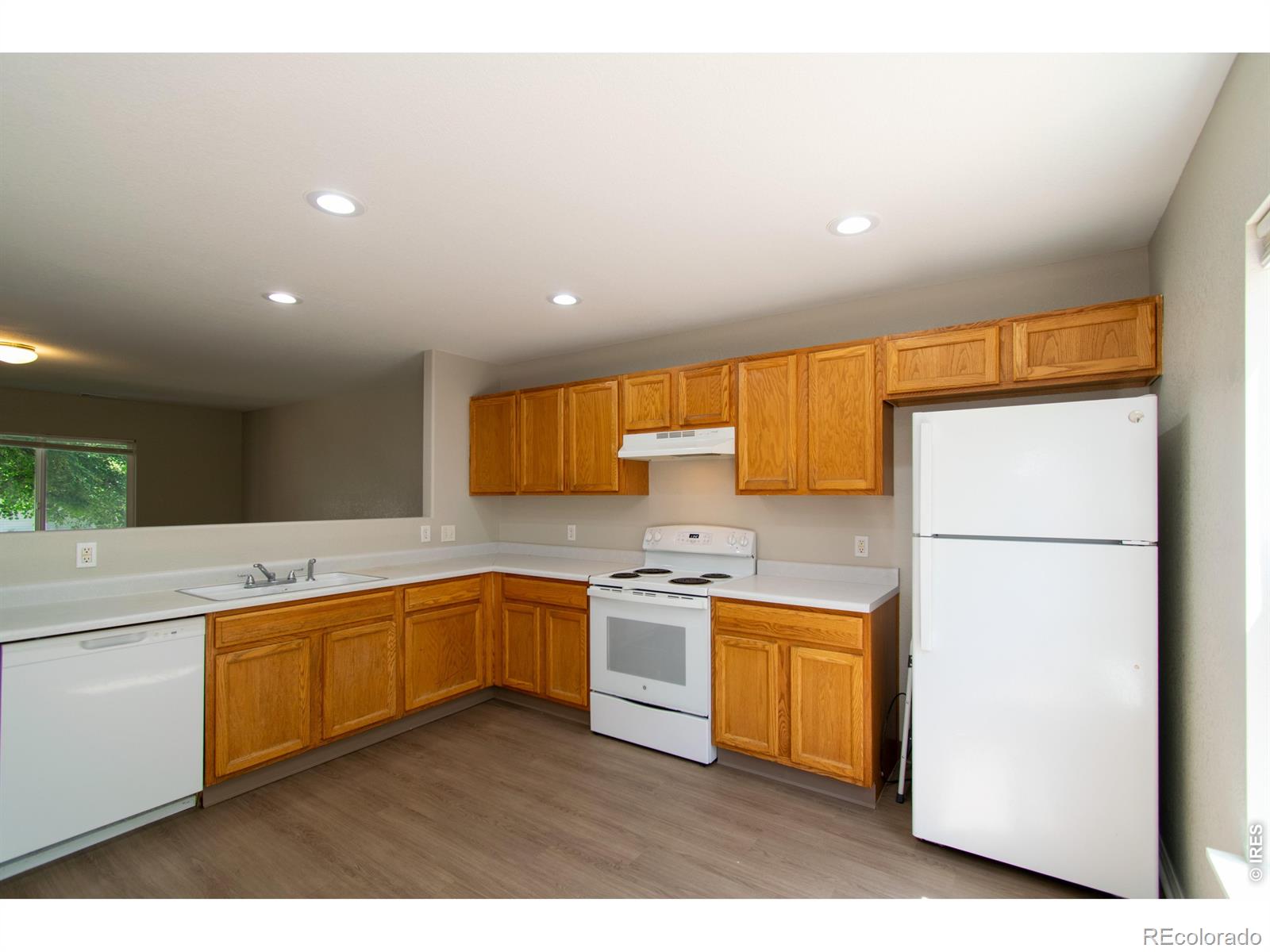 MLS Image #3 for 3326  warren farm drive,fort collins, Colorado