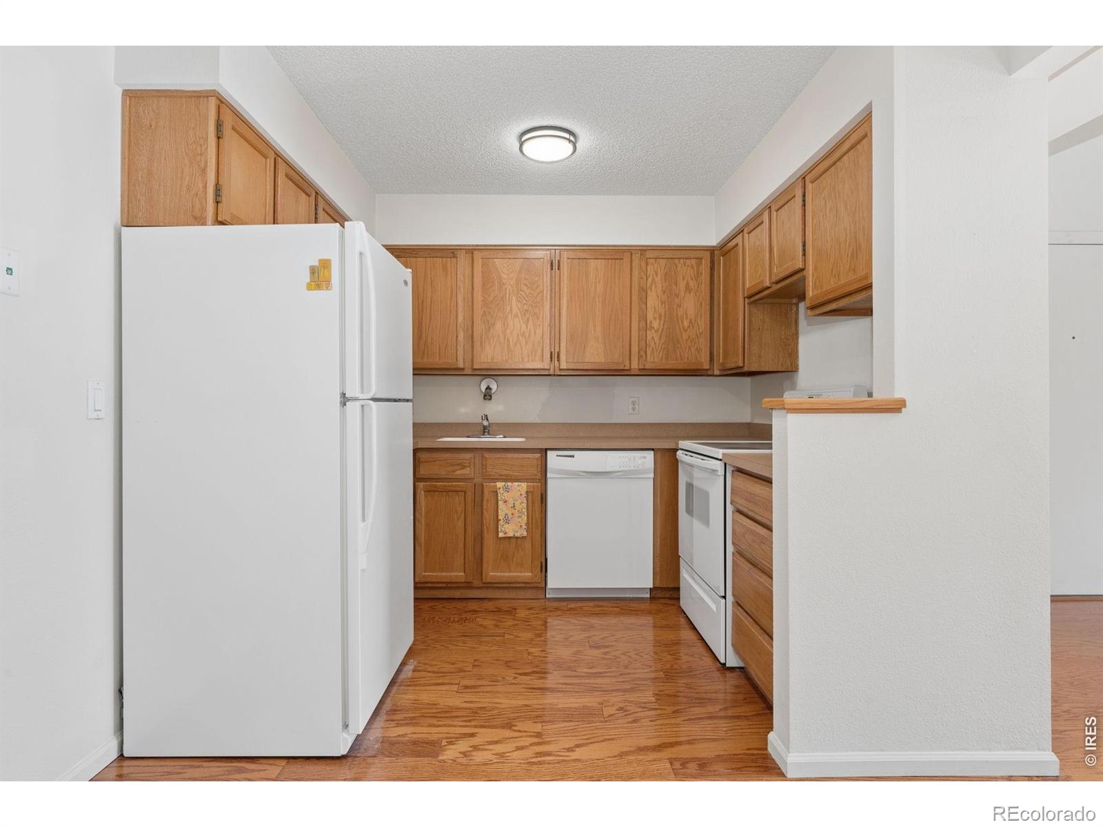 MLS Image #3 for 10251 w 44th avenue,wheat ridge, Colorado
